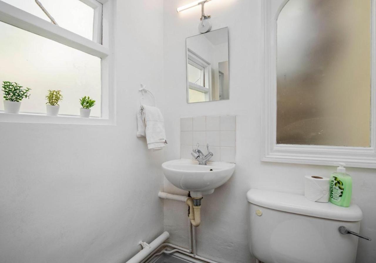 The Townhouse By My Getaways Free Parking Villa Brighton Exteriör bild